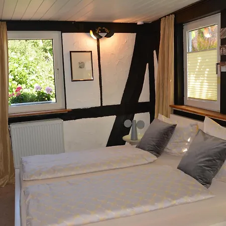 1534 Neustadt an der Weinstraße